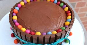 Simple and Creative Birthday Cake Decorating Ideas You Can Try at Home